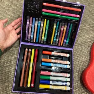 SOLD Crayola